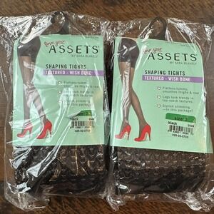 Spanx Love Your Assets Shaping Leggings Womens Size 3‎ Black Textured Wish Bone